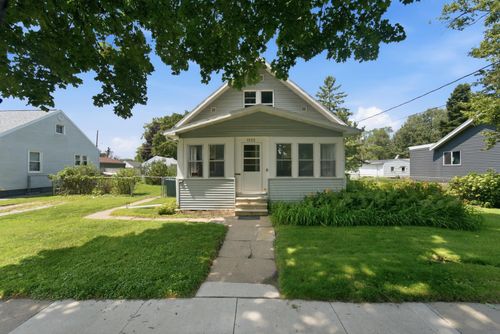 1222 Wallgate Avenue, Waterloo, IA, 50701 | Card Image
