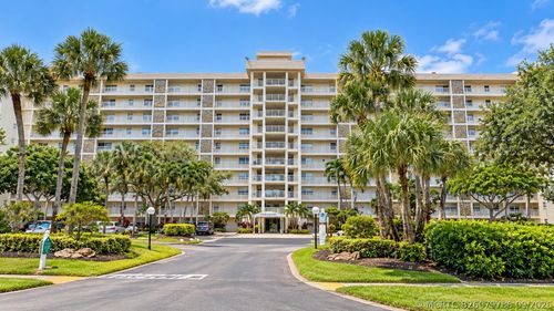 408-3510 Oaks Way, Pompano Beach, FL, 33069-5365 | Card Image