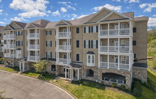 1211 Suncrest Vlg, Morgantown, WV, 26505-3940 | Card Image