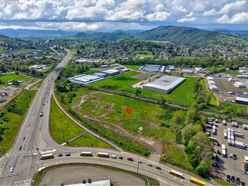 4553 Old Highway 99 S, Roseburg, OR, 97471 | Card Image