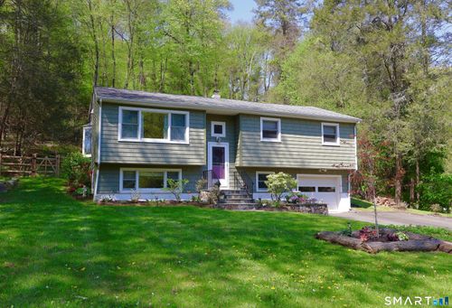 6 Hillside Ct, Brookfield, CT, 06804-1916 | Card Image