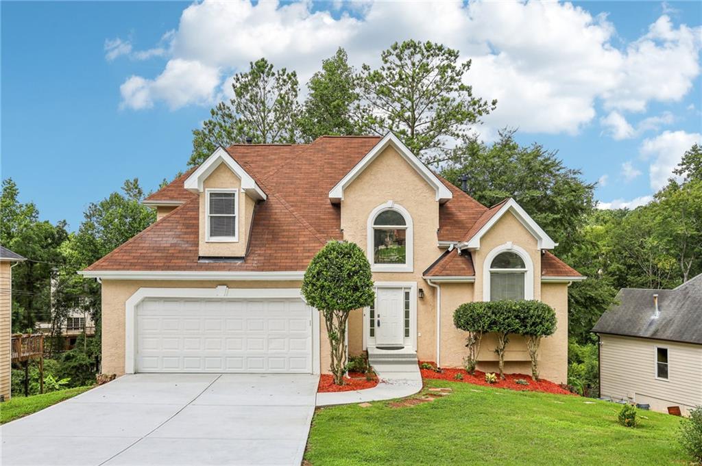 Carrington Dr, Ellenwood, GA 30294