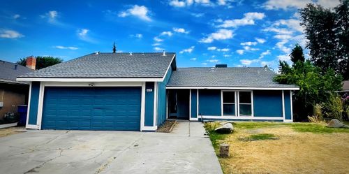 4878 E Geary Street, Fresno, CA, 93725 | Card Image