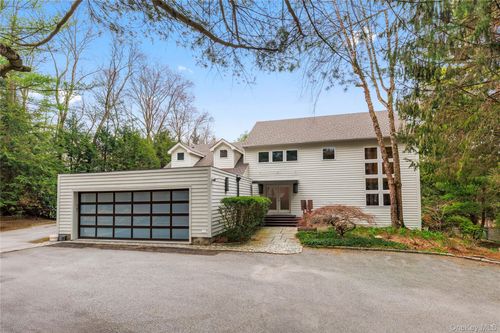 78 Old Church Ln, South Salem, NY, 10590-2009 | Card Image