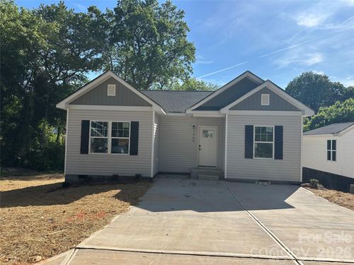 1409 Caldwell St, Gastonia, NC, 28052-1823 | Card Image