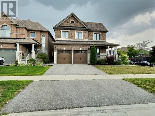 214 Eighth Avenue, New Tecumseth (Alliston), ON, L9R0H7 | Card Image