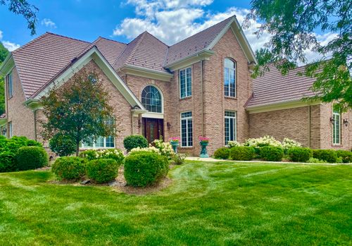 14561 Crystal Tree Dr, Orland Park, IL, 60462-7450 | Card Image