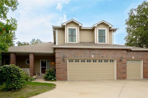 1342 S Redbud St, Ottawa, KS, 66067-2667 | Card Image