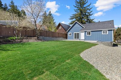 206 W Dakota Avenue, House other with 3 bedrooms, 1 bathrooms and null parking in Roslyn WA | Image 3