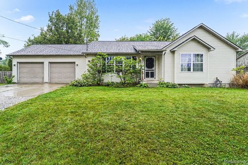 4228 Thom Street, Burton, MI, 48509 | Card Image