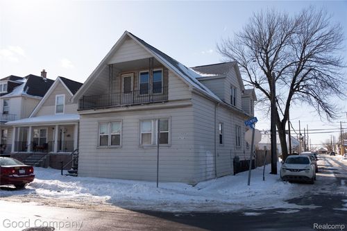 11523 Fleming St, Hamtramck, MI, 48212-2975 | Card Image