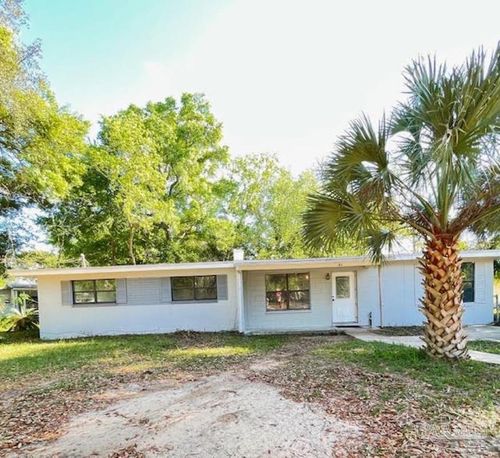 913 Belair Rd, Pensacola, FL, 32505-3052 | Card Image