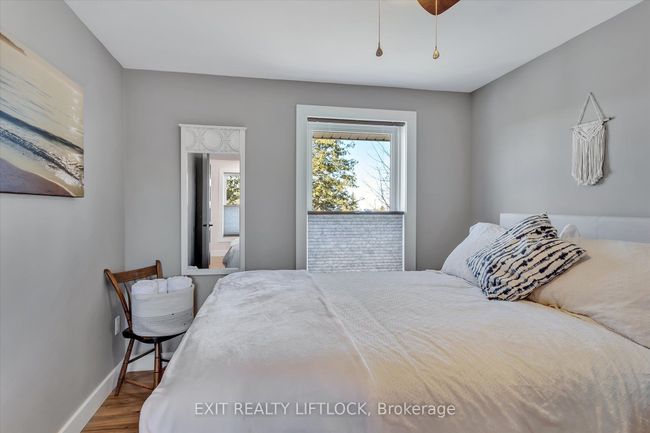 64 Front St E, House other with 4 bedrooms, 3 bathrooms and 10 parking in Bobcaygeon ON | Image 31