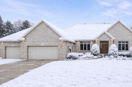 13929 Terrace Rd Ne, Ham Lake, MN, 55304-6743 | Card Image