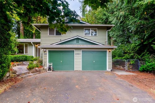 23811 Brier Rd, Brier, WA, 98036-8444 | Card Image