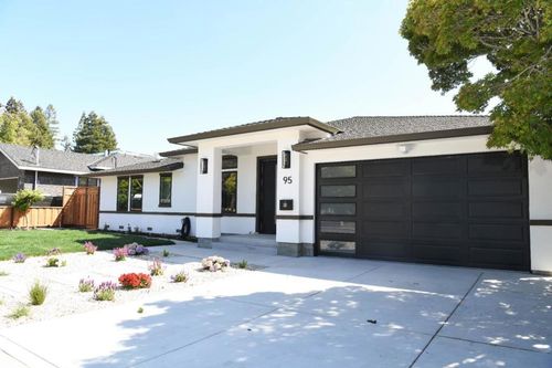 95 Centre St, Mountain View, CA, 94041-2358 | Card Image