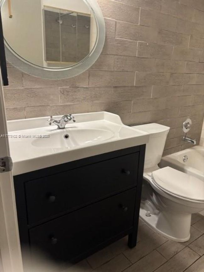 APT-105C - 1401 Sw 134 Th Way, Condo with 2 bedrooms, 2 bathrooms and null parking in Pembroke Pines FL | Image 15