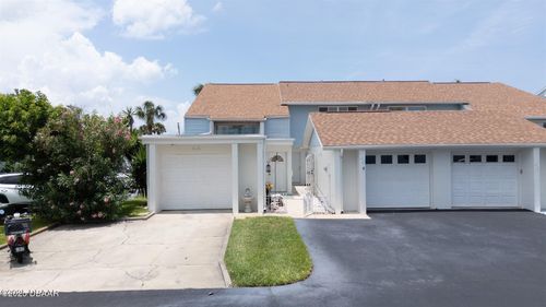 46 Chippingwood Ln, Ormond Beach, FL, 32176-7762 | Card Image