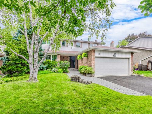 10 Banquo Rd, Thornhill, ON, L3T3H1 | Card Image