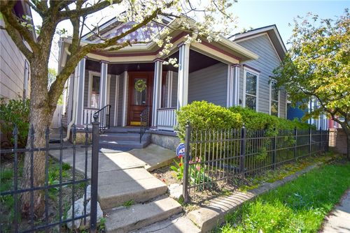 52 Clover St, Dayton, OH, 45410-1420 | Card Image