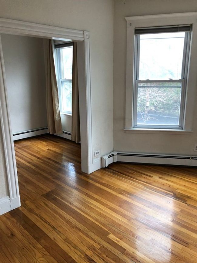 201 - 276 Cypress St, Condo with 2 bedrooms, 1 bathrooms and 1 parking in Brookline MA | Image 13