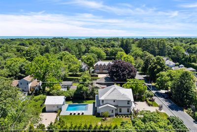 30 Bellows Lane, House other with 5 bedrooms, 6 bathrooms and null parking in Southampton NY | Image 2