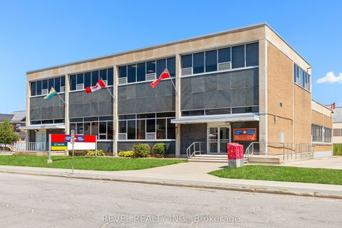 upper-3-34 Cambridge St S, Lindsay, ON, K9V3B8 | Card Image