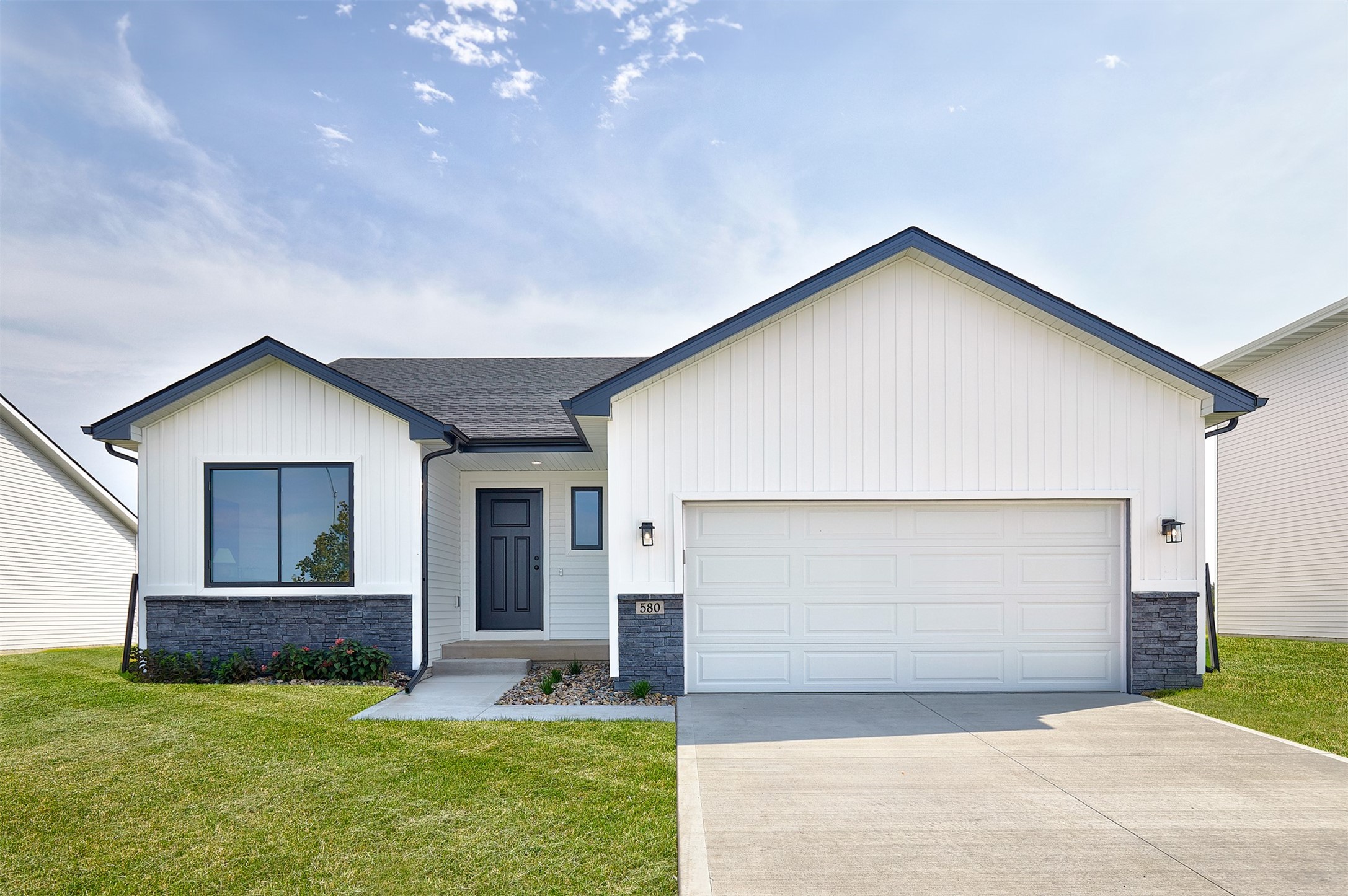 Compass Ave, Waukee, IA 50263