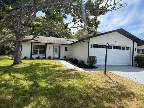 10501 Hardwood Ct, Port Richey, FL, 34668-3020 | Card Image