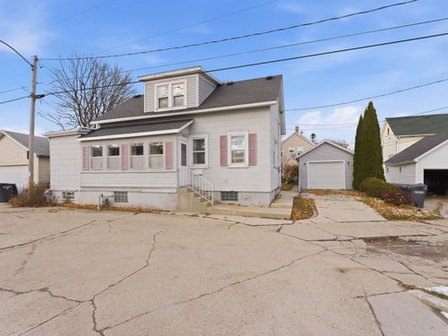 1507B Erie Avenue, Sheboygan, WI, 53081 | Card Image