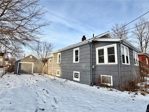 2325 Milton Street Se, Warren, OH, 44484 | Card Image