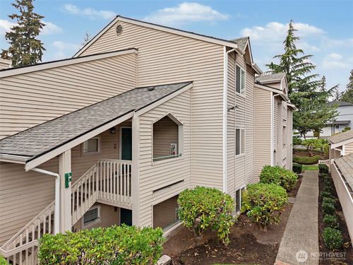 f203-1825 S 330th St, Federal Way, WA, 98003-9527 | Card Image