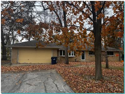 7744 N Fairway Place, House other with 3 bedrooms, 1 bathrooms and null parking in Milwaukee WI | Image 1