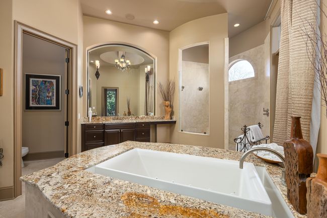 Infinity Bathing Tub and Double Shower | Image 56