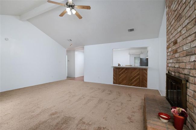 24050 Spring Briar Ln, House other with 3 bedrooms, 2 bathrooms and 2 parking in Spring TX | Image 5