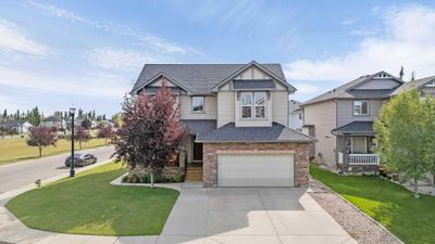 148 Seagreen Manor, House detached with 3 bedrooms, 2 bathrooms and 4 parking in Chestermere AB | Image 1