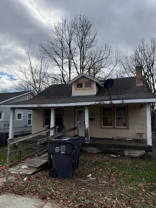 934 Dayton Ave, Lexington, KY, 40505-3908 | Card Image