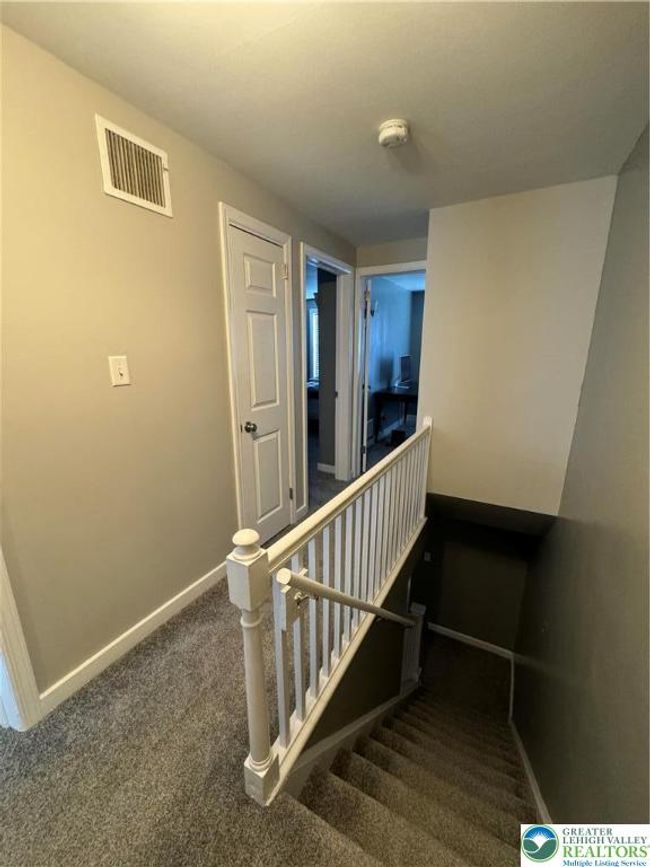 449 E Garrison St, Townhouse with 3 bedrooms, 1 bathrooms and null parking in BETHLEHEM PA | Image 14