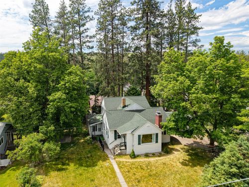 2405 Gilbert Ave, Missoula, MT, 59802-3403 | Card Image