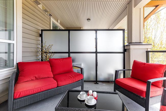 310 - 12409 Harris Rd, Condo with 2 bedrooms, 1 bathrooms and 1 parking in Pitt Meadows BC | Image 12