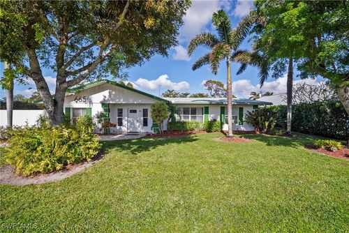 665 93rd Avenue N, NAPLES, FL, 34108 | Card Image