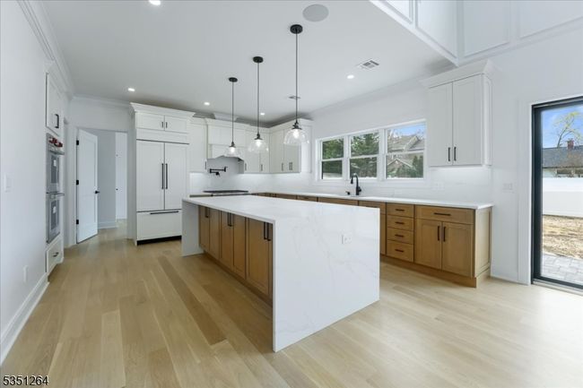 806 Arbor Rd, House other with 6 bedrooms, 5 bathrooms and null parking in Paramus NJ | Image 6
