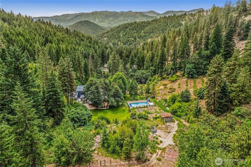 359 Timber Ridge Canyon Rd, Leavenworth, WA, 98826-9437 | Card Image