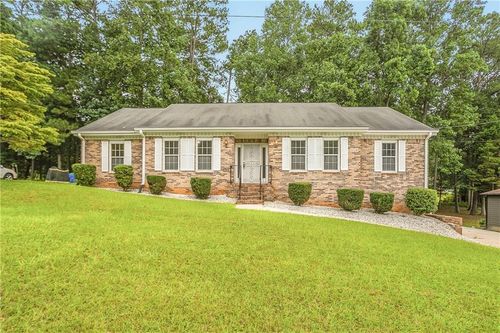670 Timbergrove Dr Sw, Atlanta, GA, 30331-2000 | Card Image