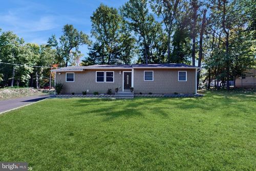 829 Walnut Ave, LINDENWOLD, NJ, 08021-1025 | Card Image