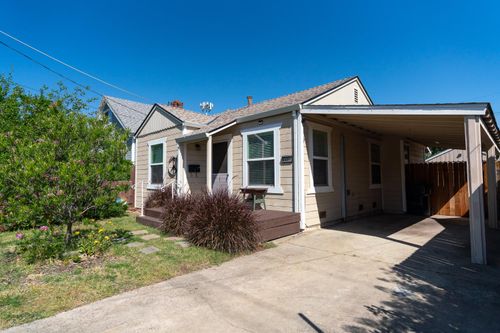 5223 15th Avenue, Sacramento, CA, 95820 | Card Image