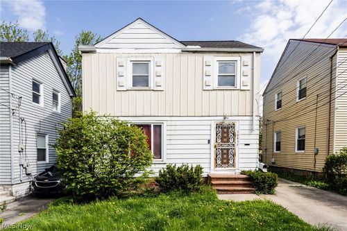 10413 Avon Ave, Cleveland, OH, 44105-4208 | Card Image