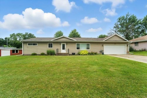 1310 6th St, Eldora, IA, 50627-2122 | Card Image