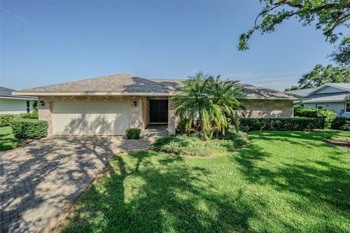 601 Riviera Bay Dr Ne, St. Petersburg, FL, 33702-2709 | Card Image