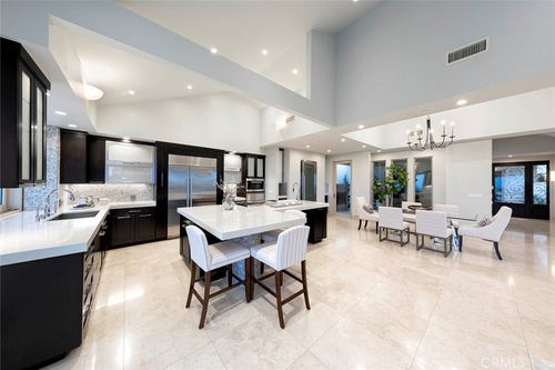 9 Saint Tropez, Newport Beach, CA, 92660-6826 | Card Image